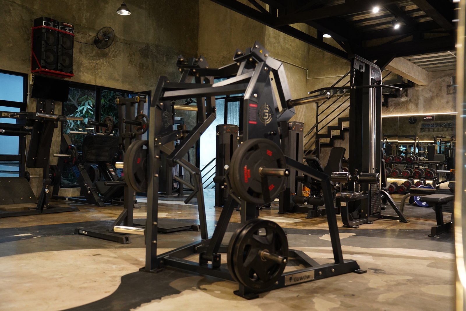 Arifin Strength equipment detail